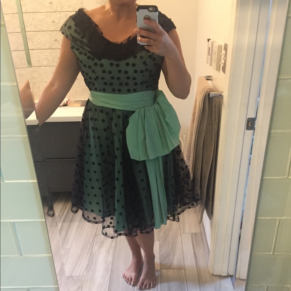Vintage rockabilly mint green swing dress